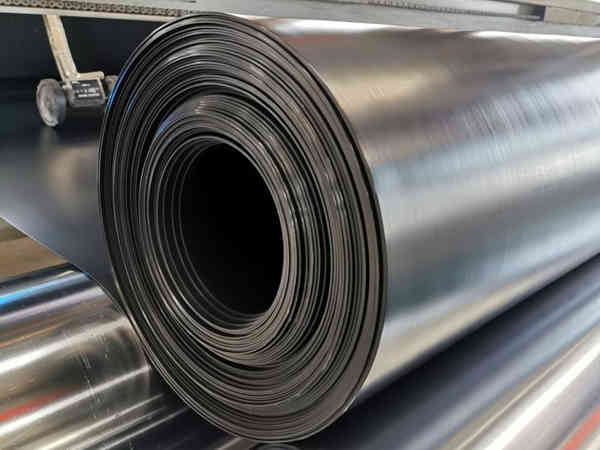 城建土工膜图片第3张 城建土工膜图片第3张-盈旭土工材料